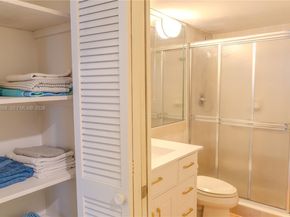 401 Ocean Dr 222, Miami Beach FL 33139