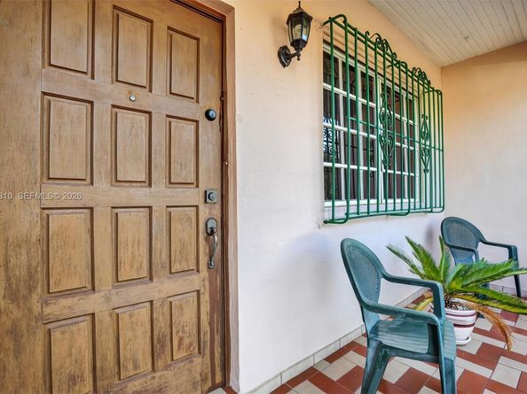 1633 SW 30th Ave, Miami FL 33145