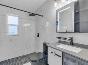 16000 NW 21st Ave, Miami Gardens FL 33054