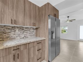 16000 NW 21st Ave, Miami Gardens FL 33054