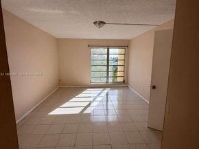 9180 Fontainebleau Blvd 401, Miami FL 33172
