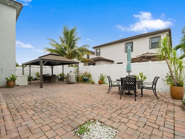 3521 W 92nd Pl, Hialeah FL 33018