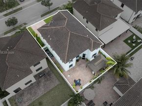 3521 W 92nd Pl, Hialeah FL 33018
