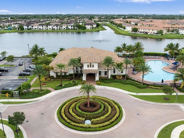 3521 W 92nd Pl, Hialeah FL 33018
