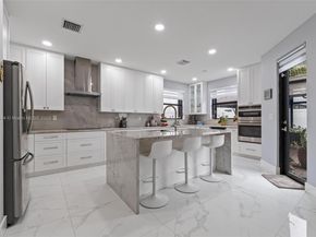 3521 W 92nd Pl, Hialeah FL 33018