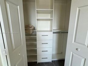 3337 W 105th Ter, Hialeah FL 33018