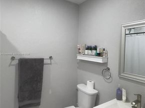 14252 SW 175th Ter, Miami FL 33177