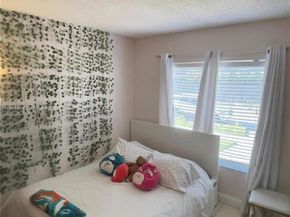 14252 SW 175th Ter, Miami FL 33177