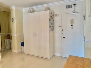 1985 S Ocean Dr 3C, Hallandale Beach FL 33009