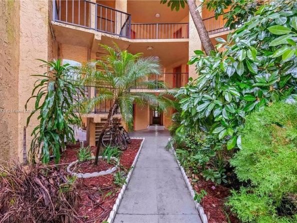 4334 NW 9th Ave 91B, Deerfield Beach FL 33064