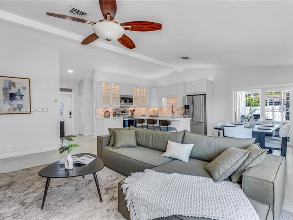 2180 NW 107th Ave, Sunrise FL 33322