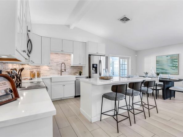 2180 NW 107th Ave, Sunrise FL 33322