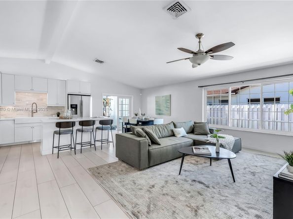 2180 NW 107th Ave, Sunrise FL 33322