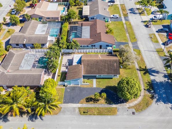 2180 NW 107th Ave, Sunrise FL 33322