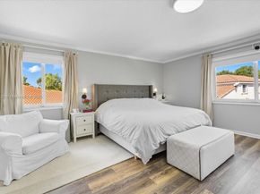 347 Fairmont Rd, Weston FL 33326