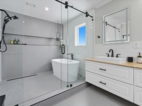 347 Fairmont Rd, Weston FL 33326