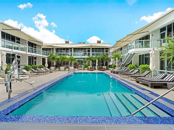 1100 Biscayne Blvd 5303, Miami FL 33132