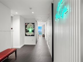 1100 Biscayne Blvd 5303, Miami FL 33132