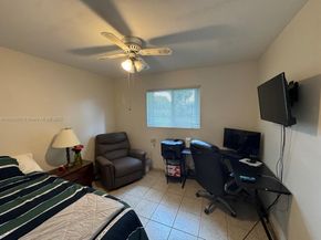 14181 Leaning Pine Dr, Miami Lakes FL 33014