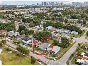 940 NW 67th St, Miami FL 33150