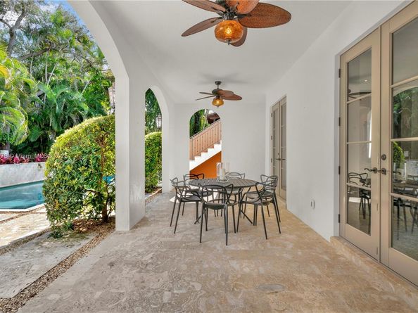 932 Escobar Ave, Coral Gables FL 33134