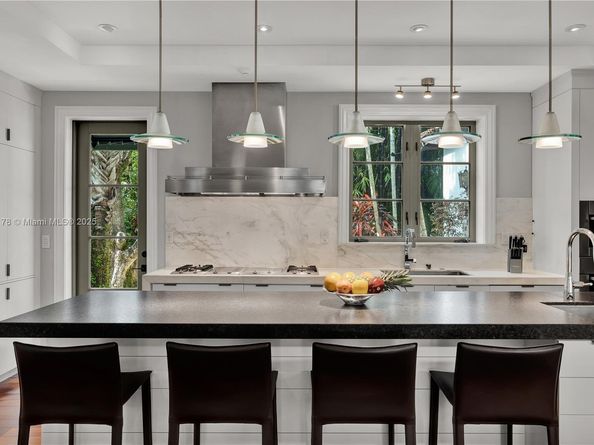 932 Escobar Ave, Coral Gables FL 33134