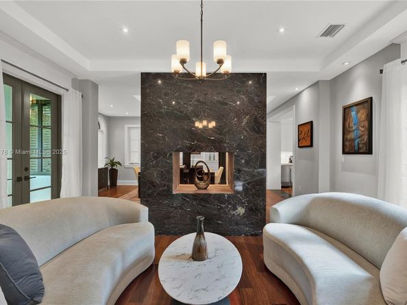 932 Escobar Ave, Coral Gables FL 33134