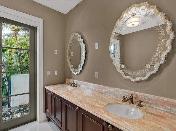 932 Escobar Ave, Coral Gables FL 33134