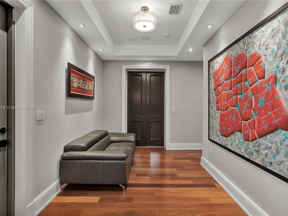 932 Escobar Ave, Coral Gables FL 33134