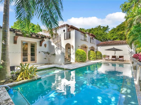 932 Escobar Ave, Coral Gables FL 33134