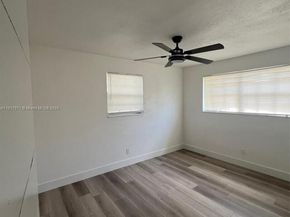 5291 Flagler St, Hollywood FL 33021