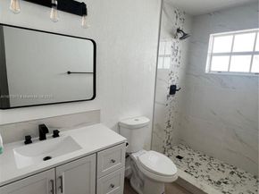 5291 Flagler St, Hollywood FL 33021