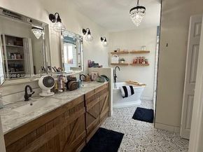 14686 SW 132nd Ct, Miami FL 33186