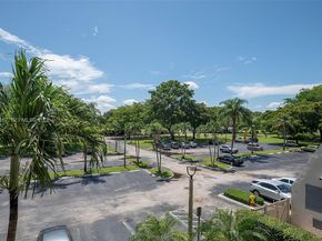 3150 W Rolling Hills Cir 307, Davie FL 33328