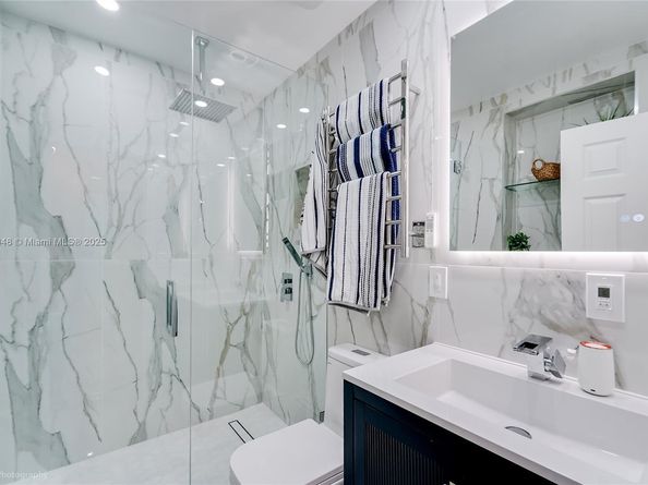 5128 SW 4th St, Miami FL 33134