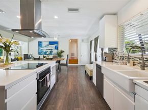 942 SE 13th Ave, Deerfield Beach FL 33441