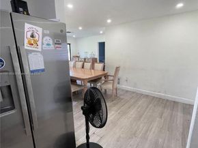 6470 Mcclellan St, Hollywood FL 33024