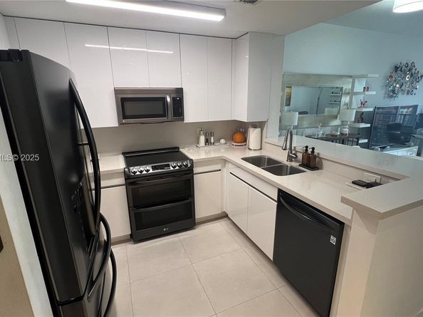 10 Aragon Ave 1019, Coral Gables FL 33134