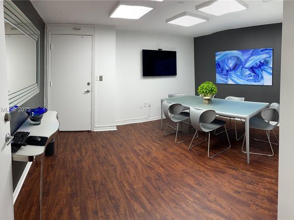 10 Aragon Ave 1019, Coral Gables FL 33134