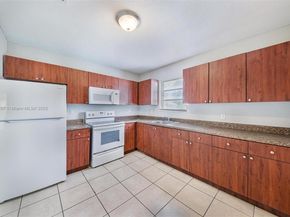 18005 NW 7th Ave, Miami Gardens FL 33169