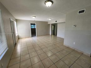 18005 NW 7th Ave, Miami Gardens FL 33169