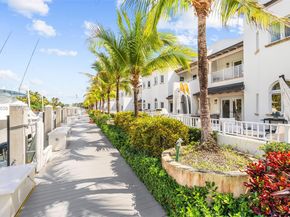 1415 Sunset Harbour Dr TH102, Miami Beach FL 33139