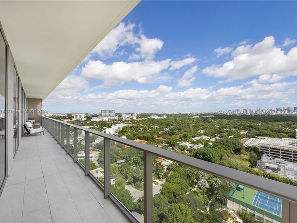 2678 Tigertail Ave 1706, Coconut Grove FL 33133