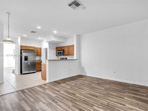 21217 NW 14th Pl 222, Miami Gardens FL 33169