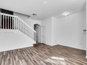 21217 NW 14th Pl 222, Miami Gardens FL 33169