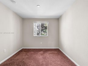 21217 NW 14th Pl 222, Miami Gardens FL 33169