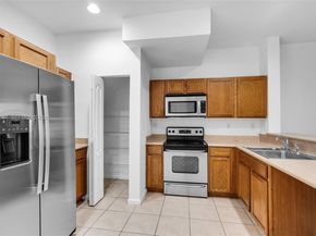 21217 NW 14th Pl 222, Miami Gardens FL 33169