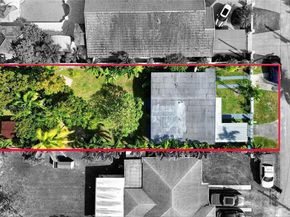 6339 SW 32nd St, Miami FL 33155