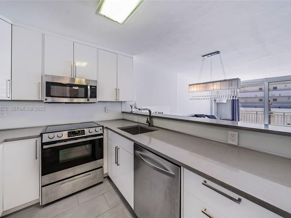 Undisclosed Address #A11924455, Miami Beach FL 33139