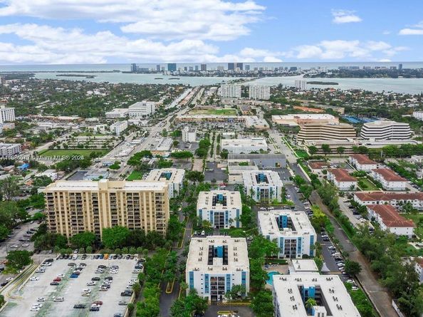 1470 NE 123rd St A902, North Miami FL 33161